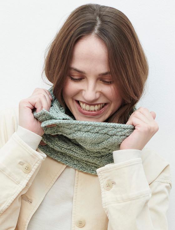 Aran Cashmere Ladies Aran Merino Buff