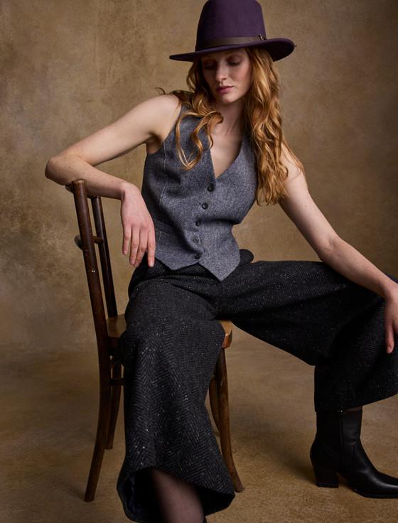 Aran Cashmere Ladies Boston Wool Felt Hat - Plum