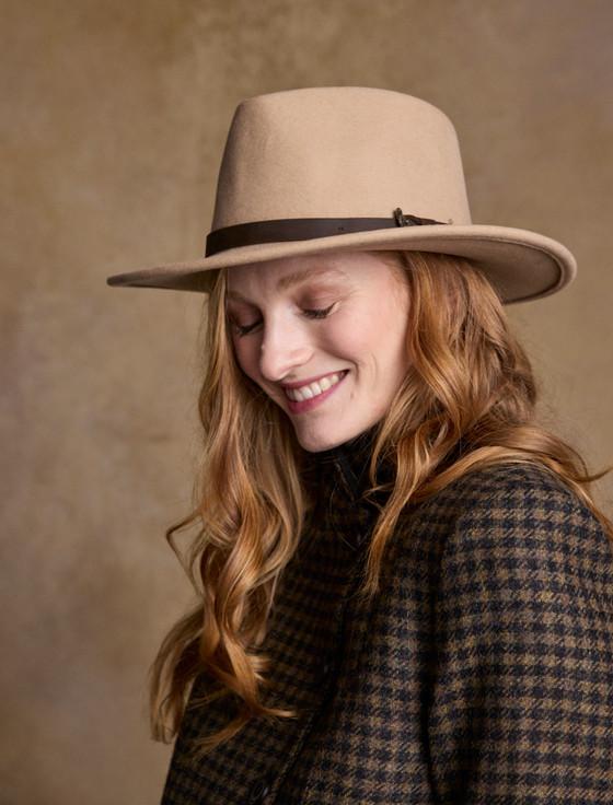 Aran Cashmere Ladies Boston Wool Felt Hat - Tan