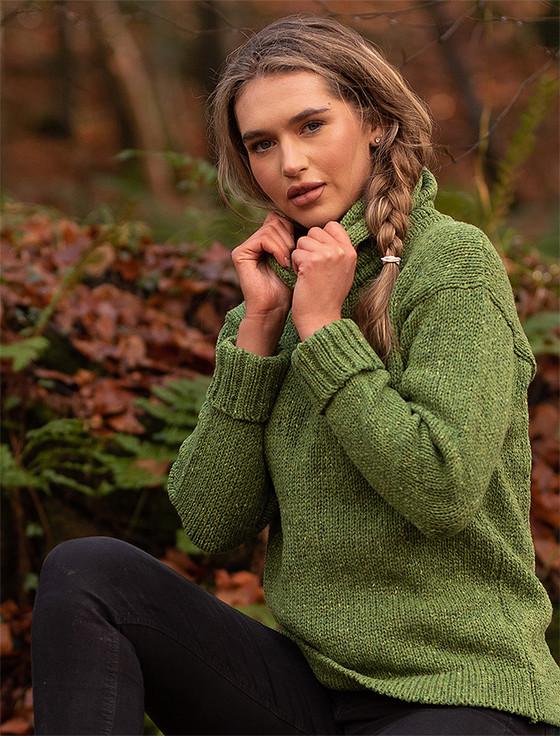 Aran Cashmere ‎Ladies Crop Hoo‎d‎ed Sweater