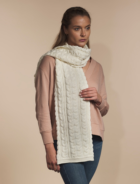 aran cashmere Ladies Merino Cable Scarf