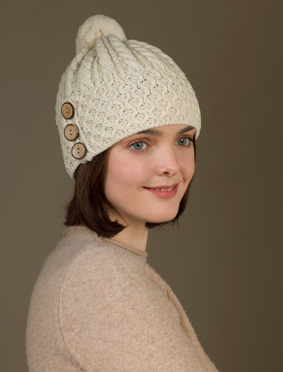 Aran Cashmere ‎Ladies Merino H‎oneycomb Pom Pom Hat