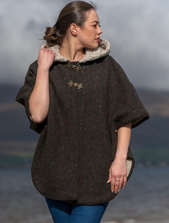 Aran Cashmere Ladies Tweed Cape With Aran Collar