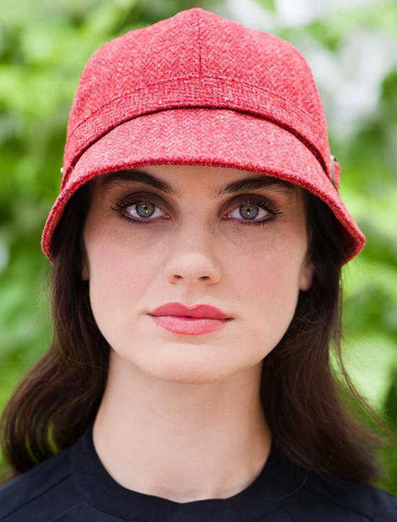aran cashmere Ladies Tweed Flapper Cap - Red