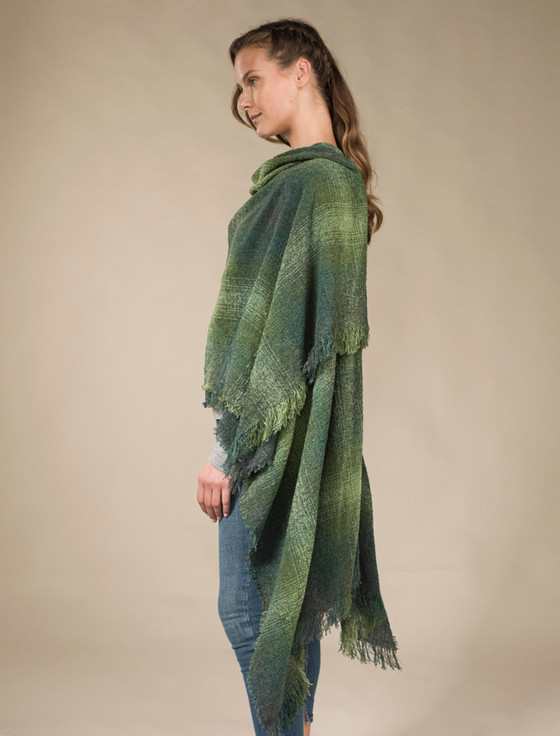 Aran Cashmere Lambswool Celtic Ruana Wrap‎‎‎‎‎‎‎‎‎‎‎‎‎‎‎‎‎‎