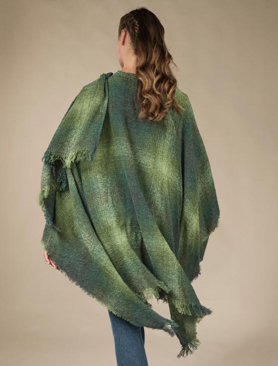 Aran Cashmere Lambswool Celtic Ruana Wrap‎‎‎‎‎‎‎‎‎‎‎‎‎‎‎‎‎‎