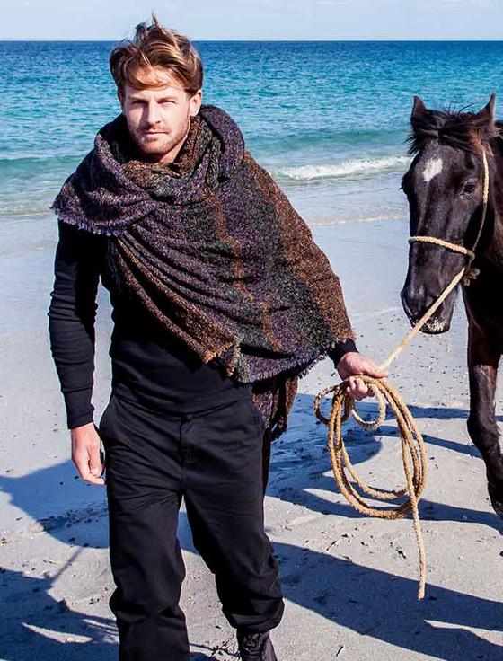 Aran Cashmere Lambswool Manket
