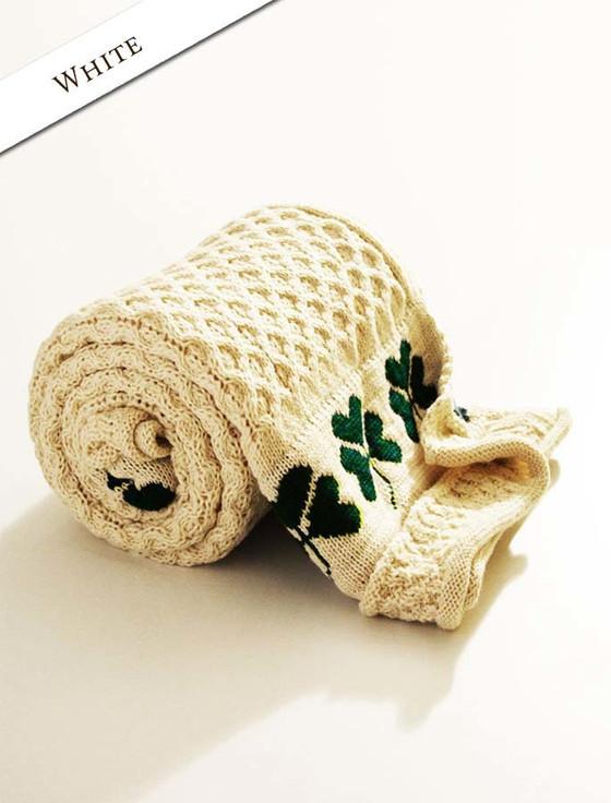 Aran Cashmere Large Merino Shamrock Throw