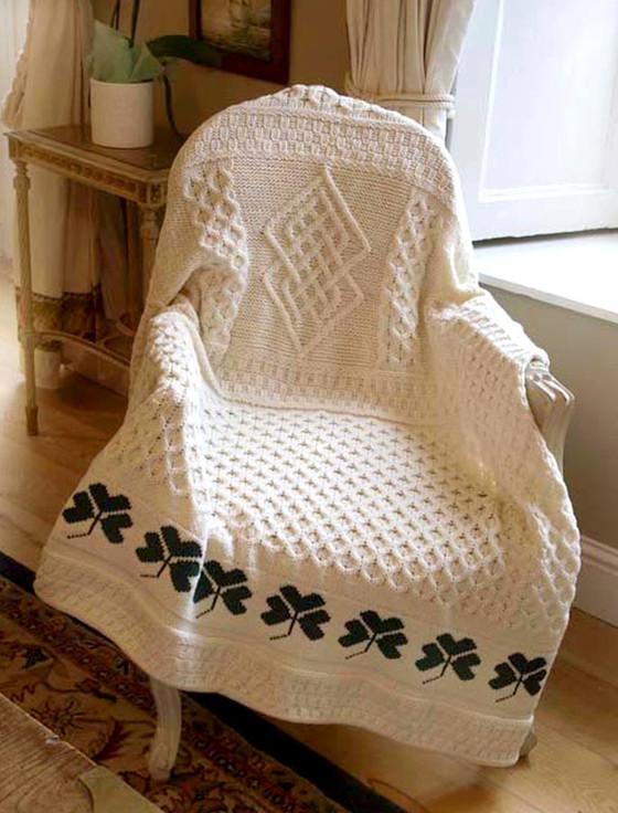 aran cashmere Large Merino Shamrock Throw