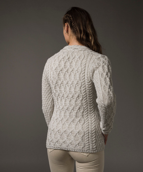 Aran Cashmere Lattice Cable V Neck Sweater‎‎‎‎‎