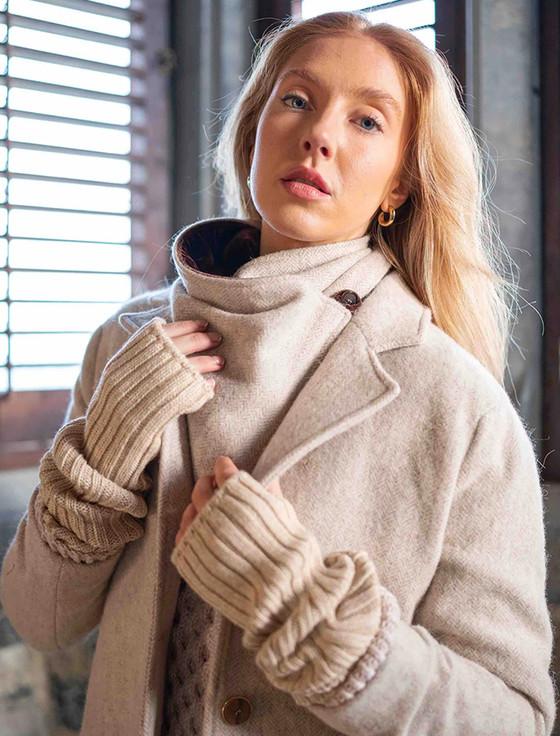 Aran Cashmere Luxurious Wool Tweed Snood - Alpaca