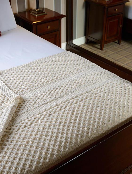 aran cashmere Mc Dermott Clan Aran Throw