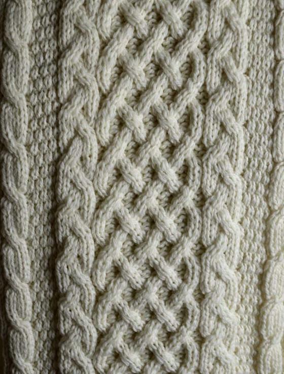 Aran Cashmere Mc Dermott Clan Scarf