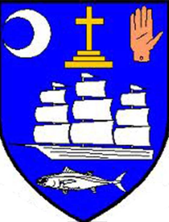 Aran Cashmere Mc Donnell Clan Sweater