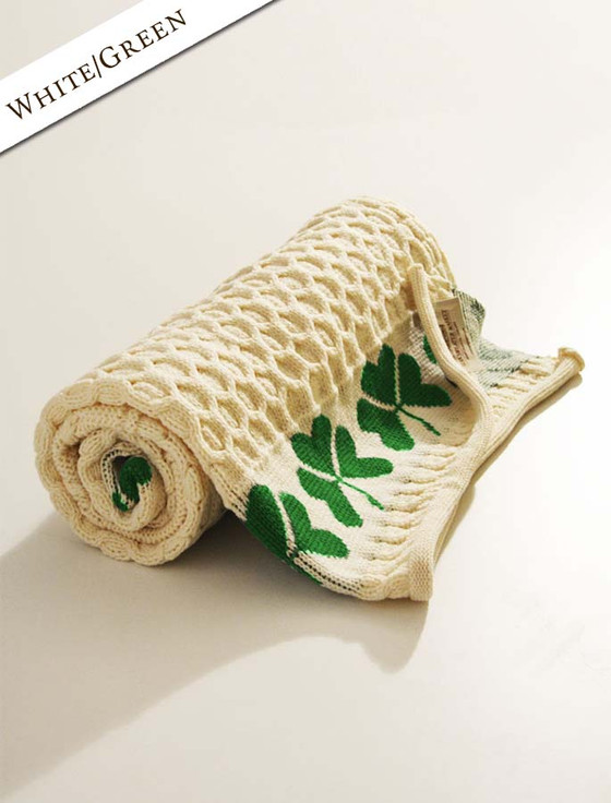 Aran Cashmere Medium Merino Shamrock Throw