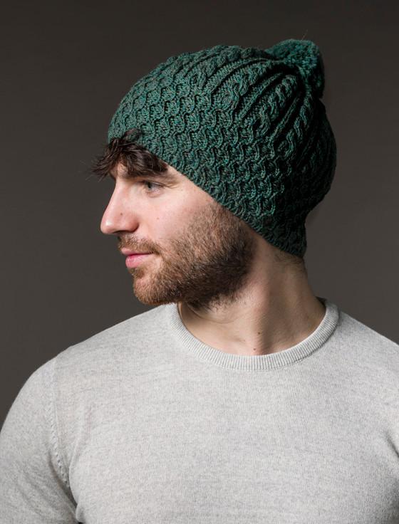 aran cashmere ‎Men's Merino Honeycom‎b Pom Pom Hat