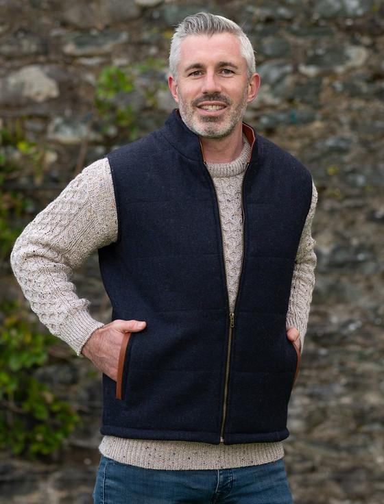 aran cashmere Men's Tweed Body Warmer - Navy