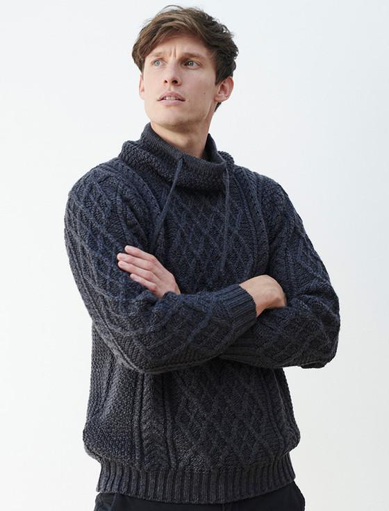 Aran Cashmere ‎‎Mens Dra‎wcord C‎ollar Aran Sweater