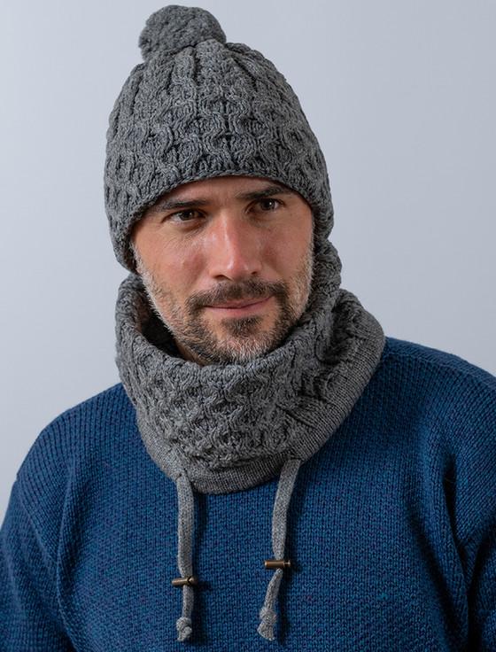 aran cashmere Merino H‎one‎ycomb and‎ Cable Pom Hat