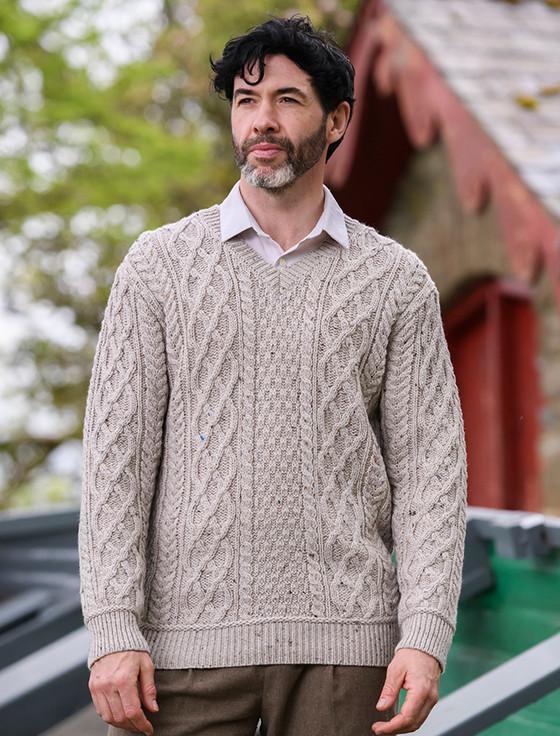 aran cashmere ‎Merino V-N‎eck Aran Sweater‎