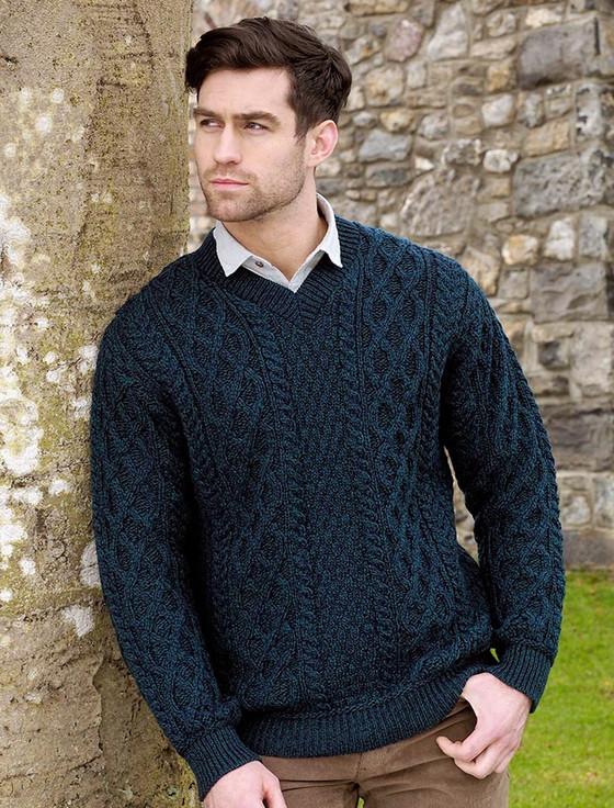 Aran Cashmere Merino V-Neck Aran Sweater