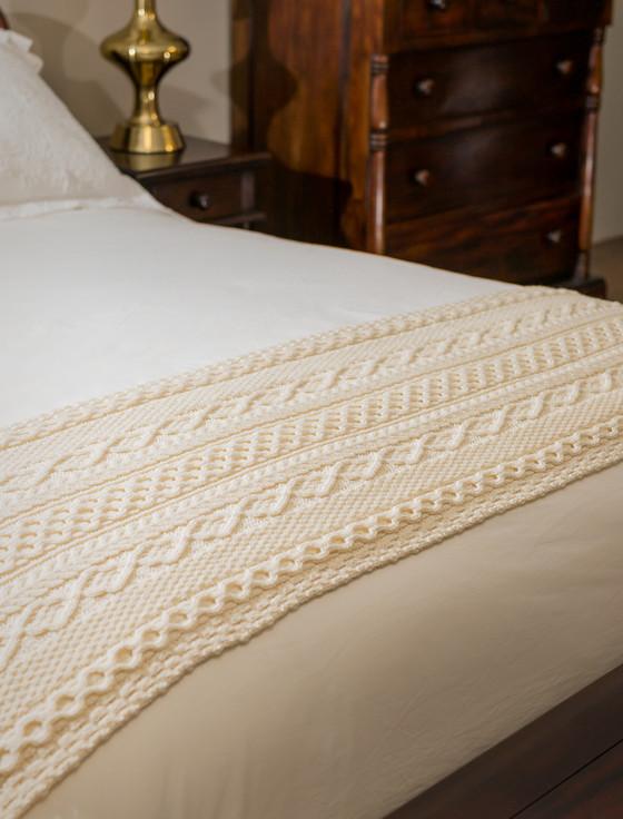aran cashmere Moran Clan Aran Bed Runner