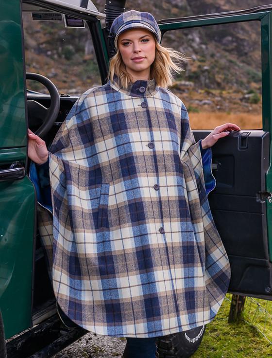aran cashmere Mucros Dunloe Cape - Cream Navy & Beige
