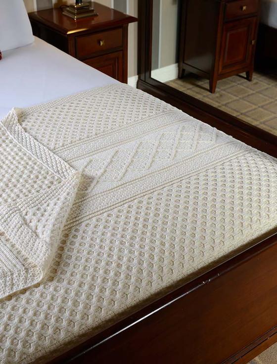 aran cashmere Nolan Clan Aran Throw