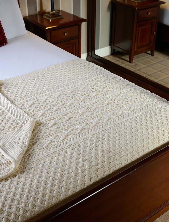 aran cashmere O'Connor Clan Aran Throw