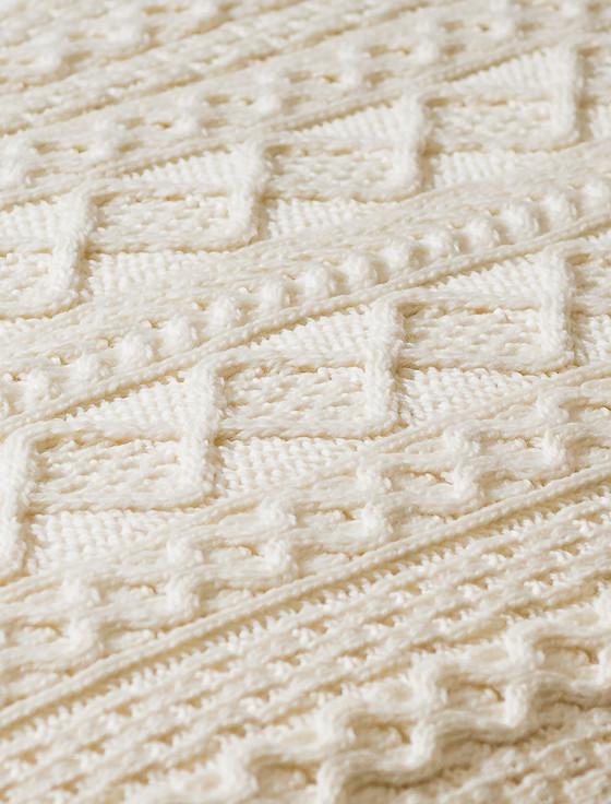aran cashmere O'Connor Clan Aran Wrap