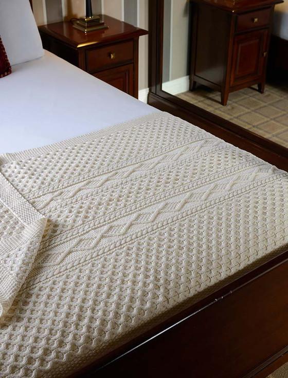 aran cashmere O'Donnell Clan Aran Throw
