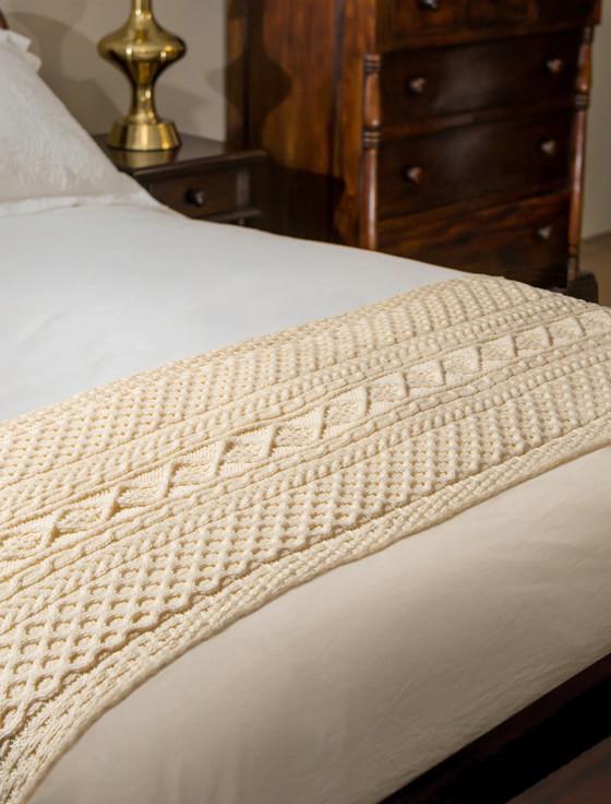 aran cashmere O'Mahony Clan Aran Bed Runner