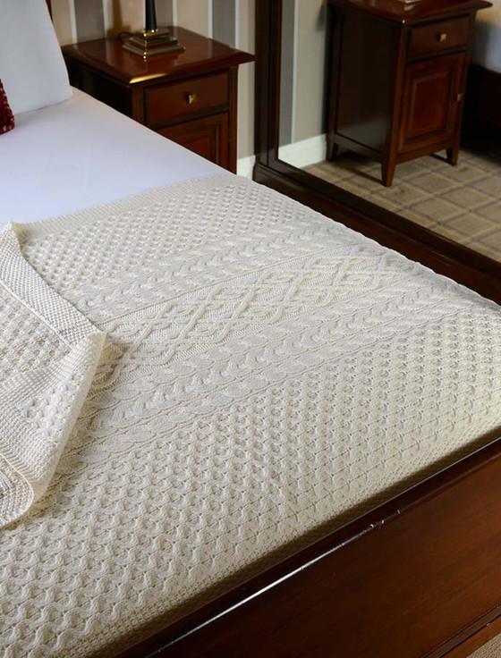 aran cashmere O'Neill Clan Aran Throw