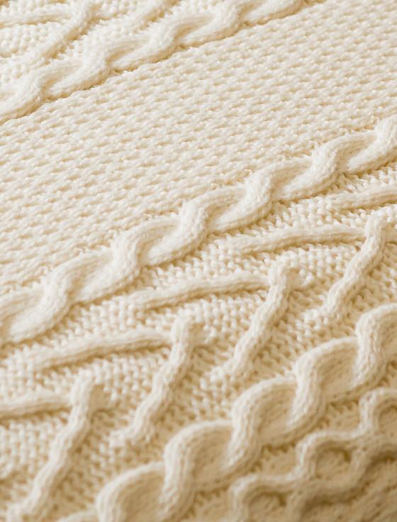 Aran Cashmere O'Sullivan Clan Aran Bed Runner