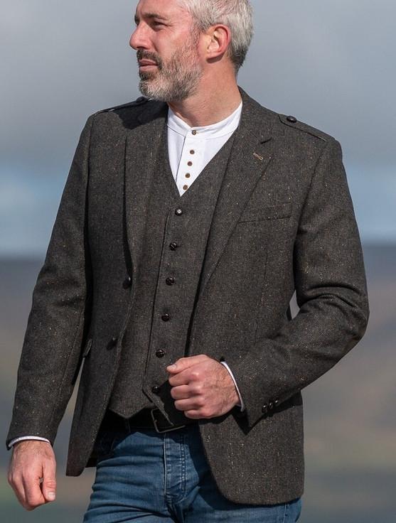 Aran Cashmere Oscar Wilde Tweed Brown Jacket