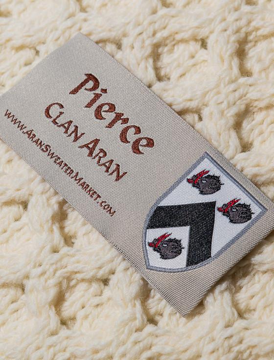 Aran Cashmere Pierce Clan Aran Poncho