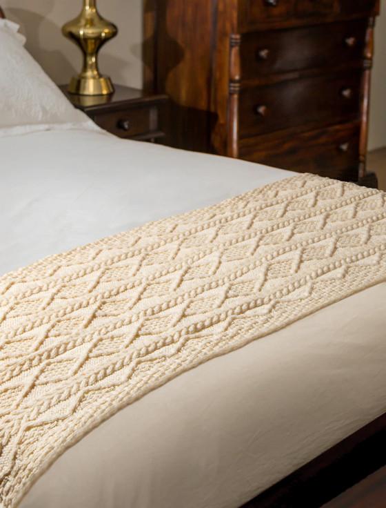 aran cashmere Power Clan Aran Bed Runner
