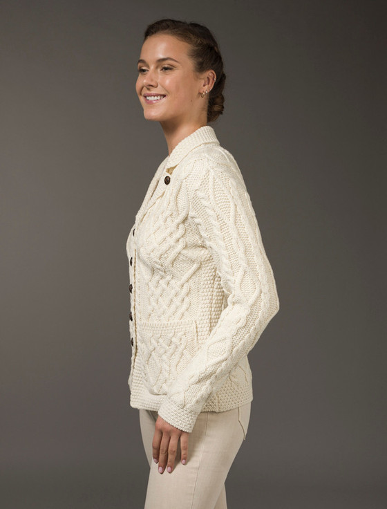 Aran Cashmere Revere Button Collar Aran Cardigan‎‎‎