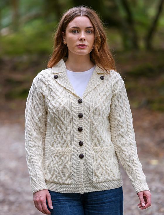 aran cashmere Revere Button Collar Aran Cardigan
