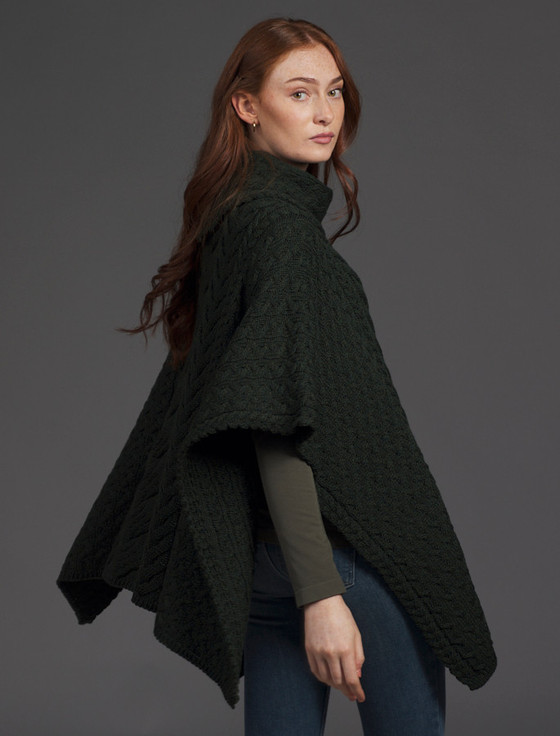 Aran Cashmere S‎uper Soft Co‎wl Neck‎ P‎oncho‎‎‎‎‎‎‎‎