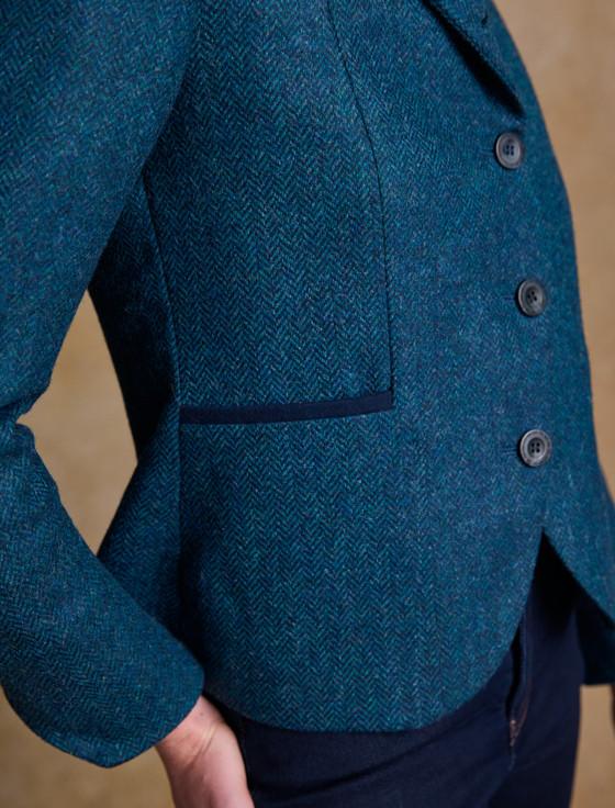 Aran Cashmere Sasha Tweed Blazer ��?? Aqua Marine