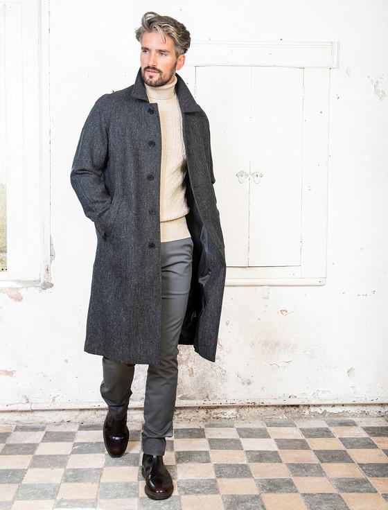 aran cashmere Sean Tweed Overcoat - Grey Herringbone