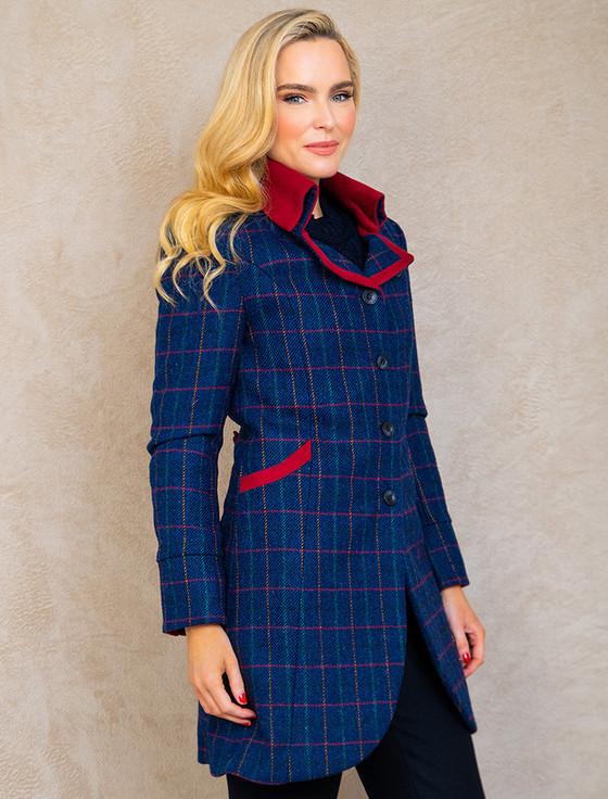 aran cashmere Sinead Tweed Coat - Primary Navy