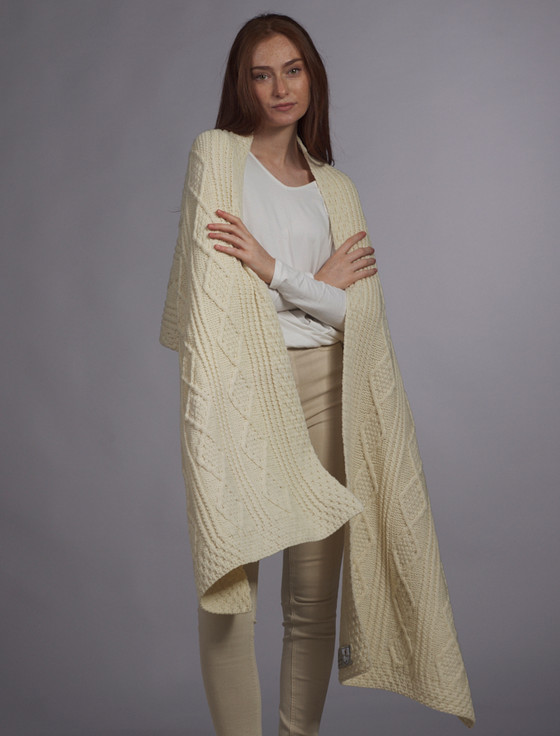 aran cashmere Smith Clan Aran Wrap