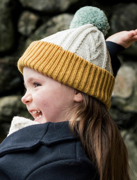 aran cashmere Soft Merino Wool Two Tone Bobble Hat