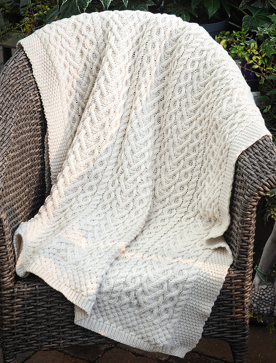 aran cashmere Super Soft Merino Wool Throw
