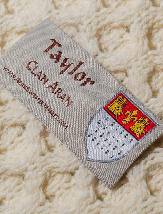 Aran Cashmere Taylor Clan Aran Poncho