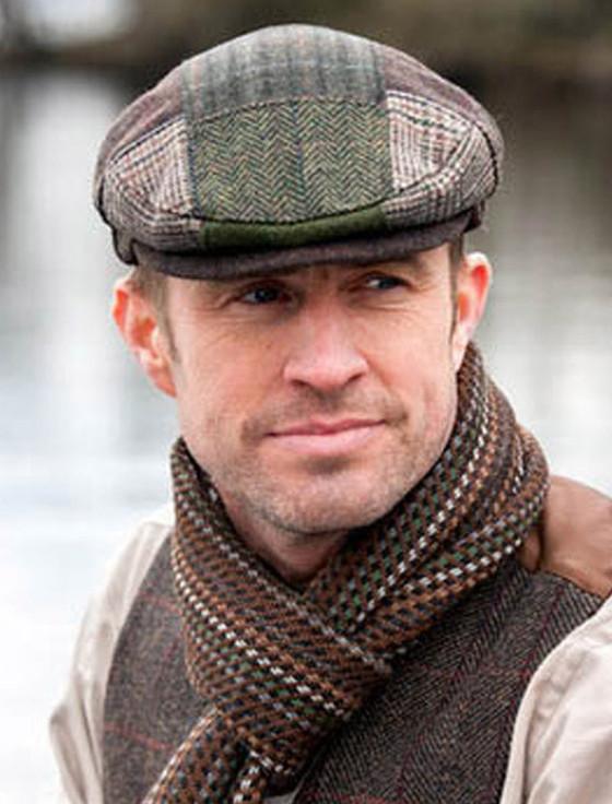 aran cashmere Trinity Flat Cap - Patchwork B