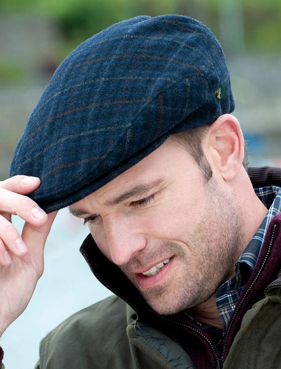 aran cashmere Trinity Tartan Flat Cap - Navy