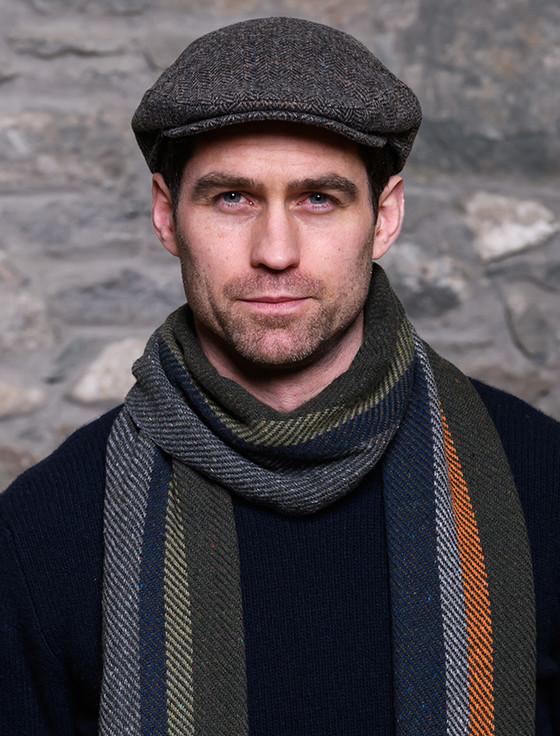 Aran Cashmere Trinity Tweed Flat Cap - Grey With Tan